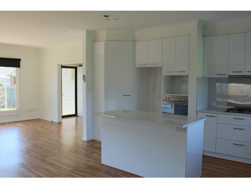 42 Regent Street, Whittington VIC 3219