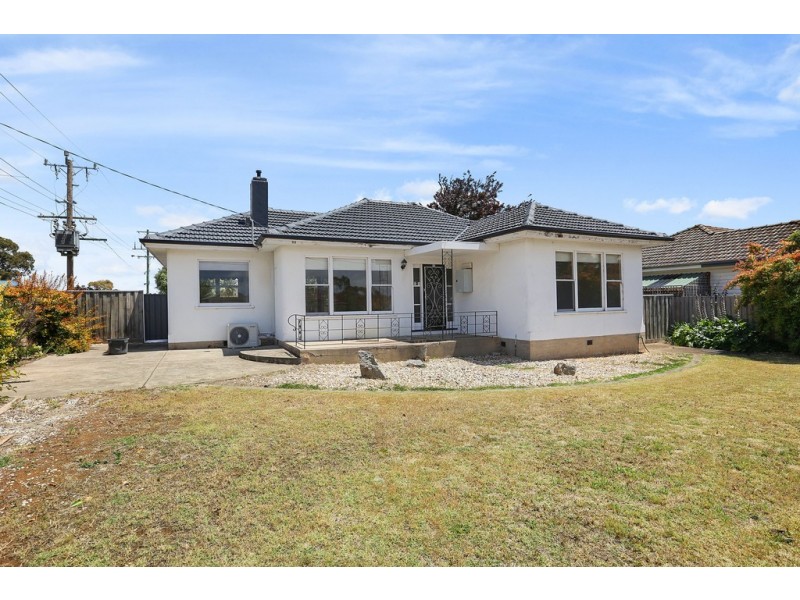 42 Forest Road, Lara VIC 3212