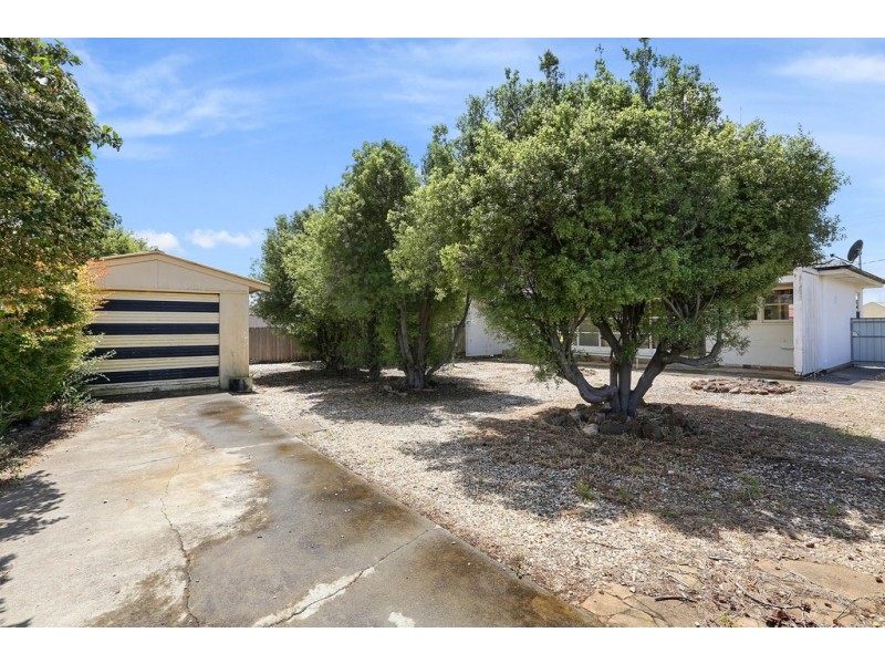 42 Forest Road, Lara VIC 3212