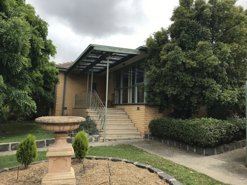 16 Chanel Avenue, Bell Post Hill VIC 3215