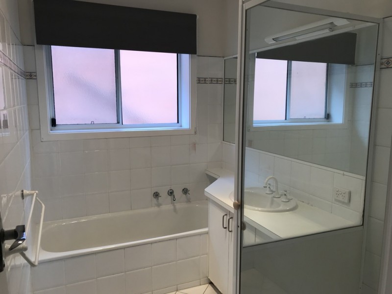 16 Chanel Avenue, Bell Post Hill VIC 3215