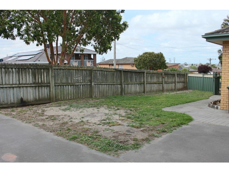 16 Chanel Avenue, Bell Post Hill VIC 3215