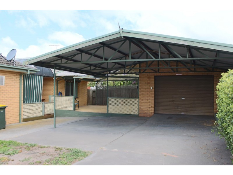 16 Chanel Avenue, Bell Post Hill VIC 3215