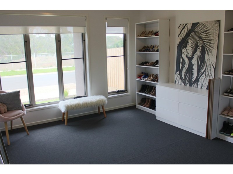 24 Hardiman Circuit, Fyansford VIC 3221