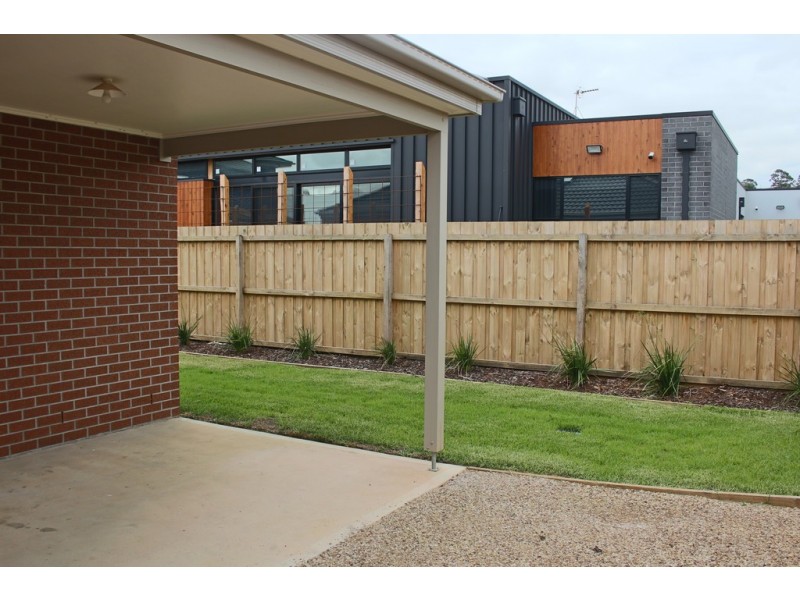 24 Hardiman Circuit, Fyansford VIC 3221