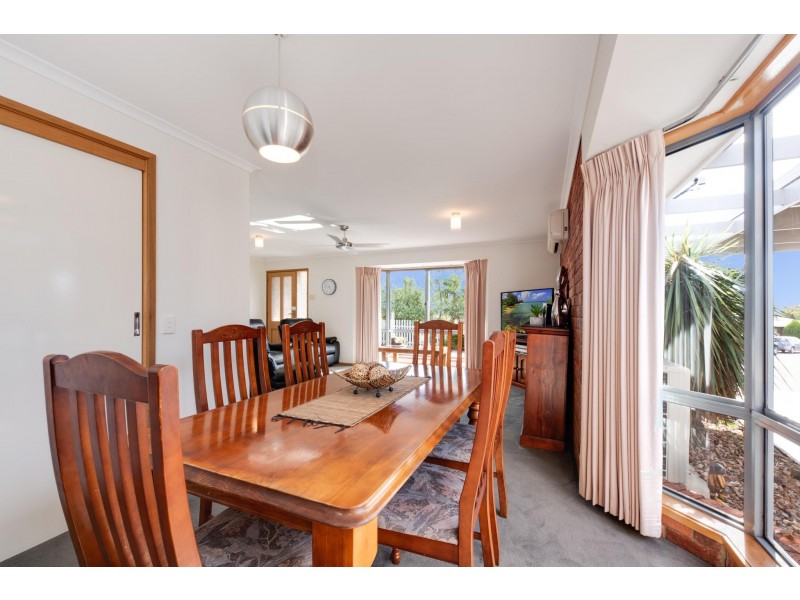 7 Reta Close, Leopold VIC 3224