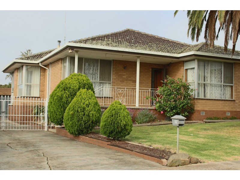 12 Glengate Street, Hamlyn Heights VIC 3215