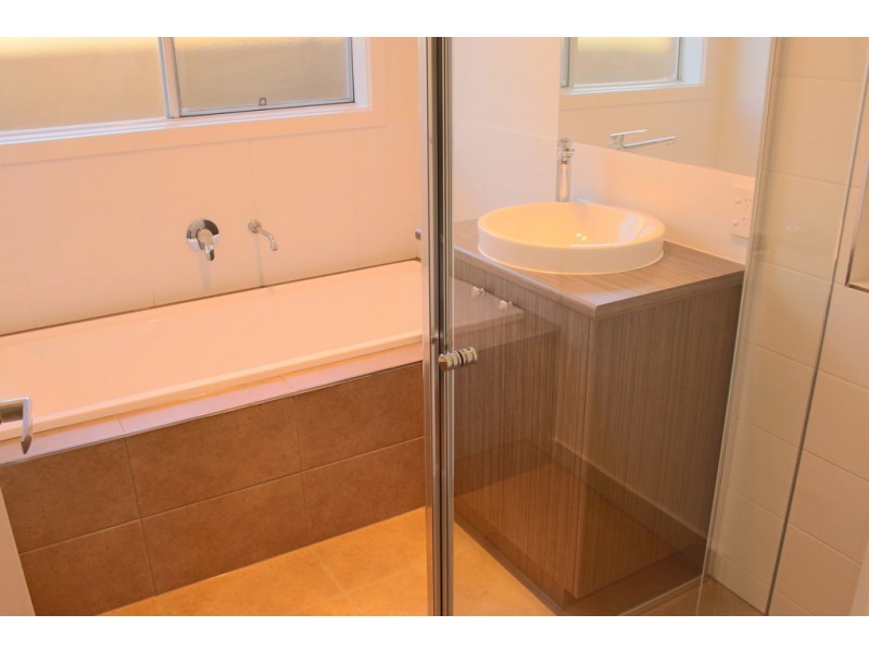 44 Miranda Crescent, St Leonards VIC 3223