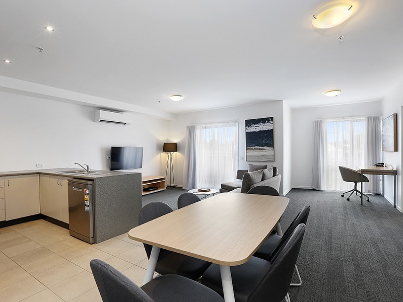 8/16 The Esplanade South, Geelong VIC 3220