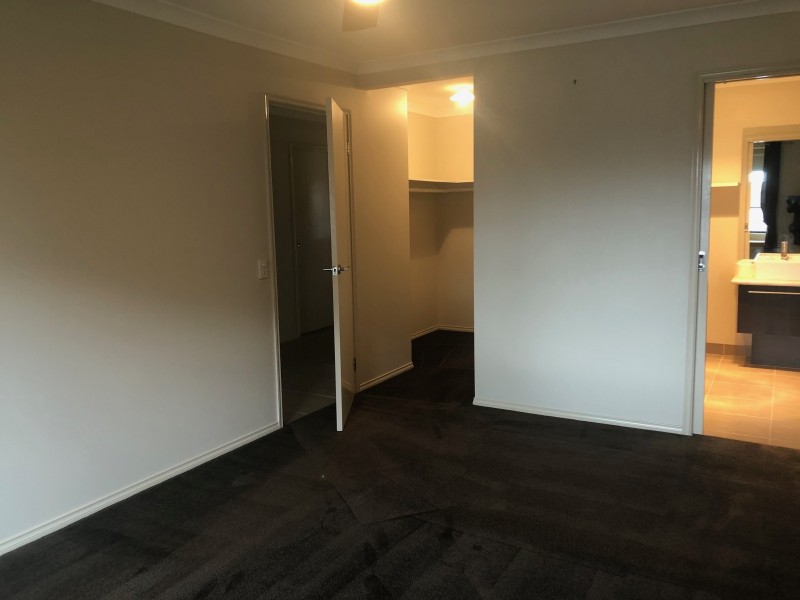 19 Pickworth Drive, Leopold VIC 3224