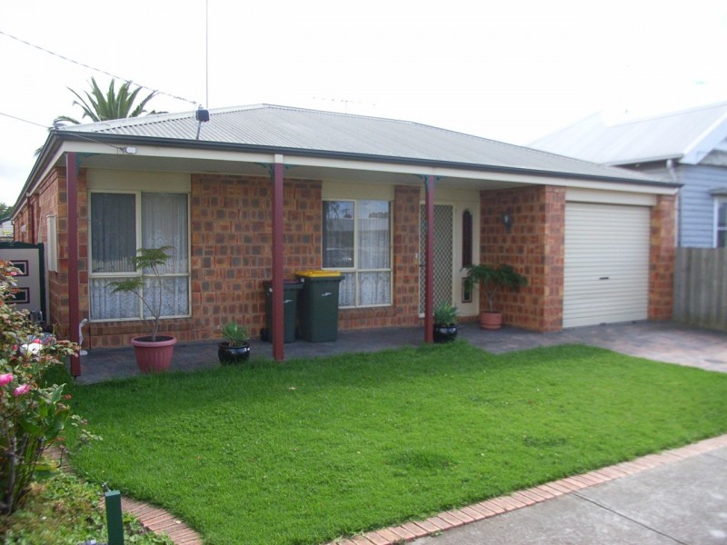 24 Loftus Street, East Geelong VIC 3219