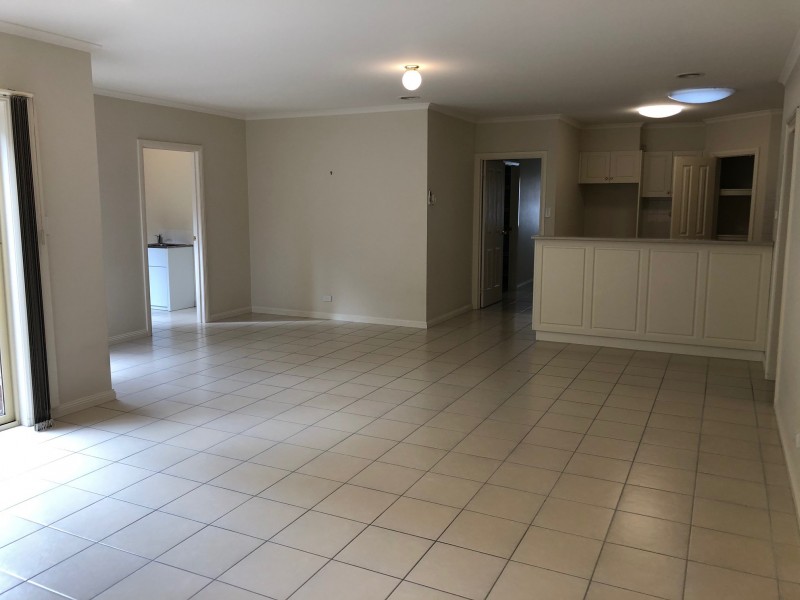 16 Hewitt Drive, Grovedale VIC 3216