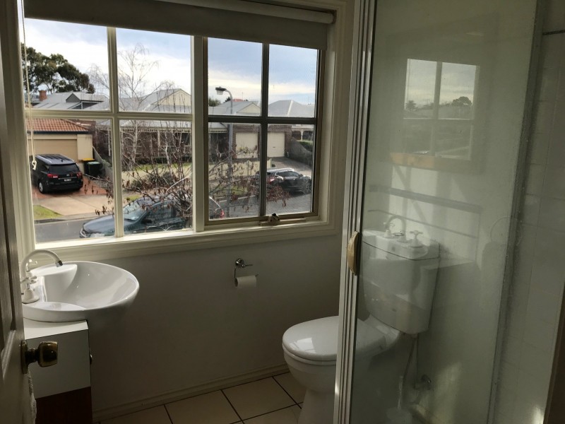 14 Finningley Court, Highton VIC 3216