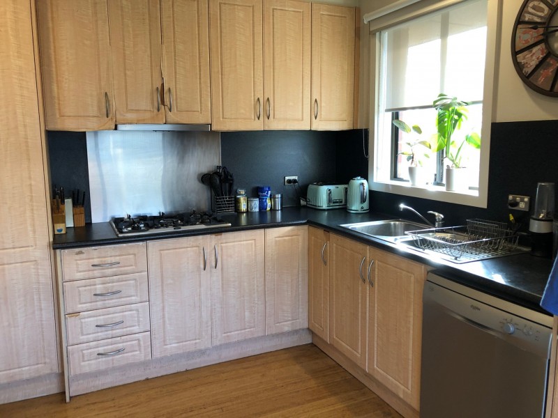 23 Olney Avenue, Thomson VIC 3219