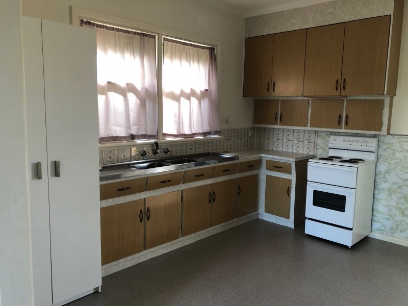 16 Waymouth Street, Hamlyn Heights VIC 3215