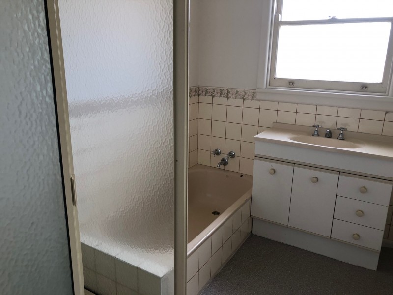 16 Waymouth Street, Hamlyn Heights VIC 3215