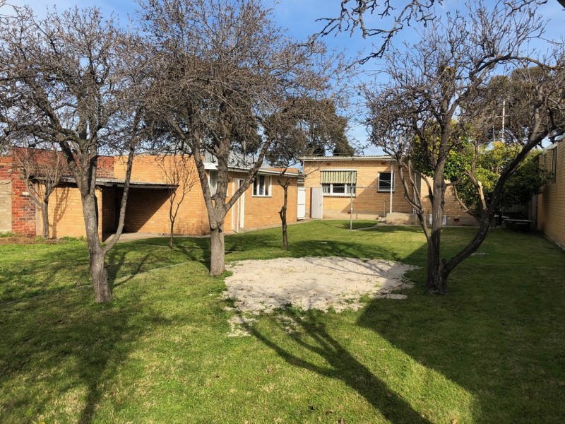 16 Waymouth Street, Hamlyn Heights VIC 3215