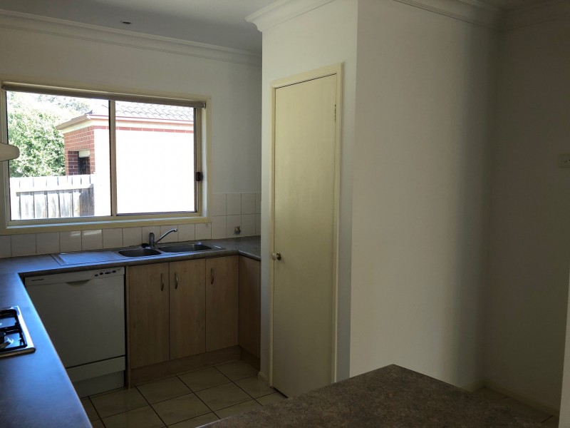 1/14 Belle Vue Avenue, Highton VIC 3216