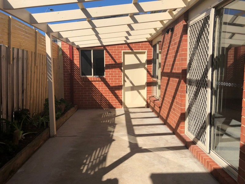 1/14 Belle Vue Avenue, Highton VIC 3216