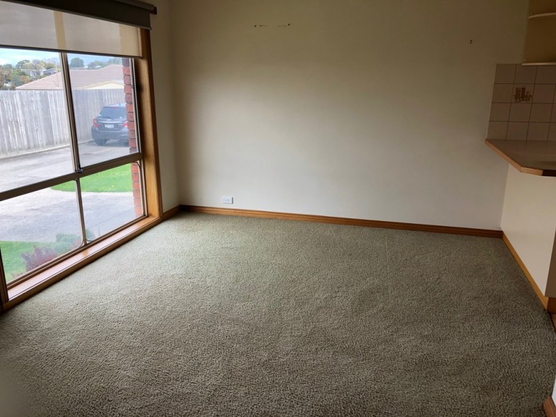 2/265 Roslyn Road, Highton VIC 3216