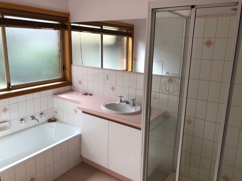 2/265 Roslyn Road, Highton VIC 3216