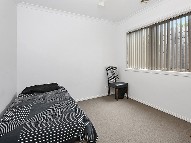 2/54 Torquay Road, Belmont VIC 3216