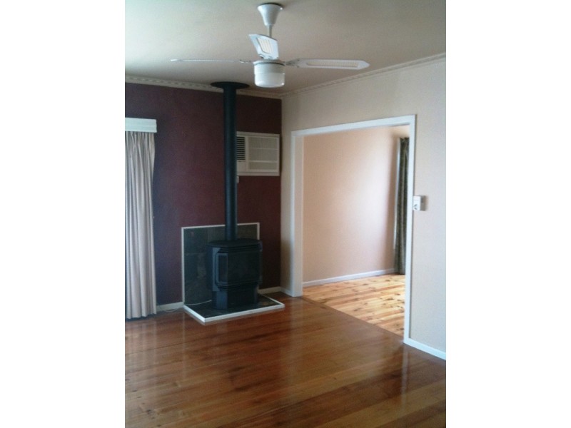 11 Anthony Street, Newcomb VIC 3219