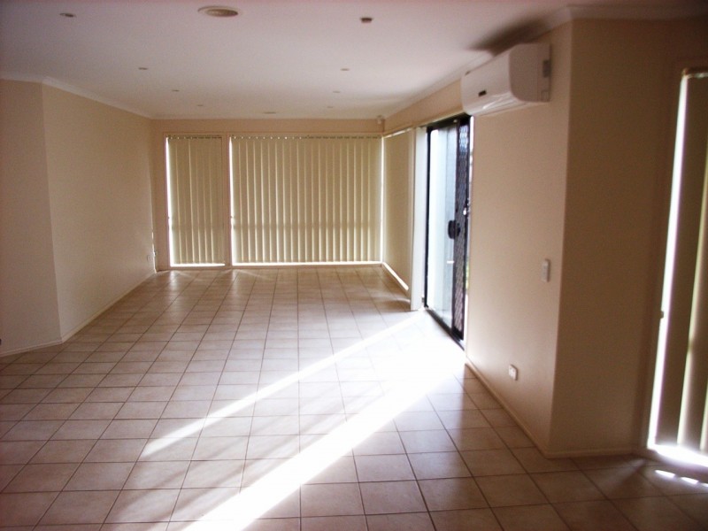 10 Betty Court, Lara VIC 3212