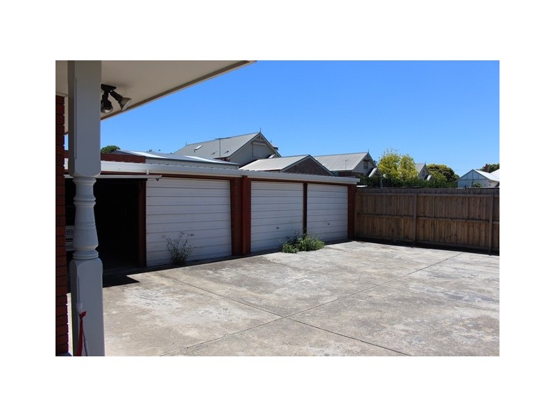 1/2 Wimmera Avenue, Manifold Heights VIC 3218