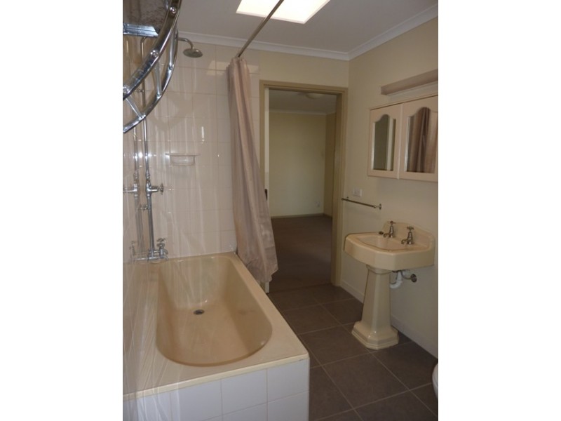 1/26 Addis Street, Geelong West VIC 3218