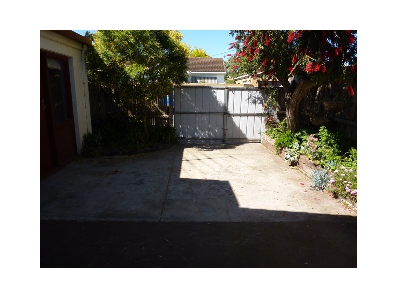 1/26 Addis Street, Geelong West VIC 3218