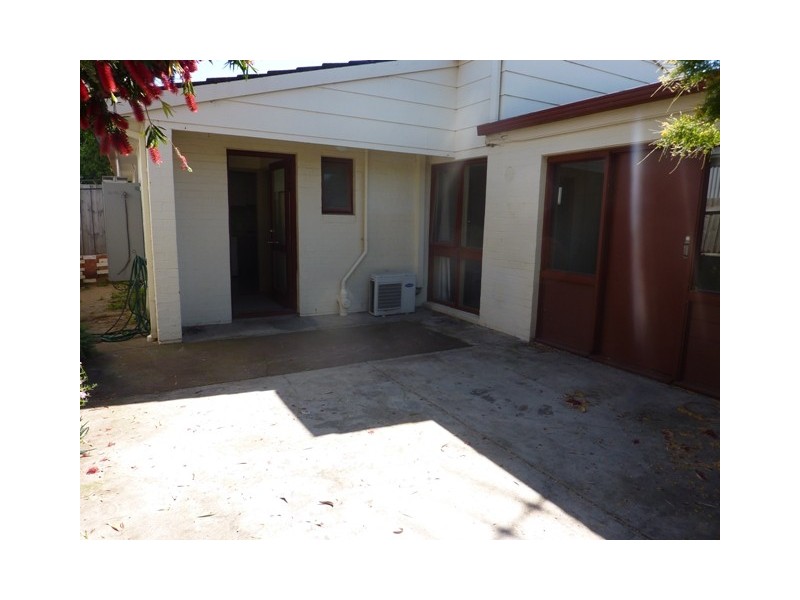 1/26 Addis Street, Geelong West VIC 3218