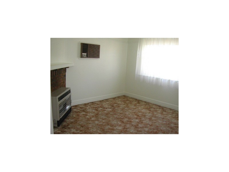 8 Cogens Place, Geelong VIC 3220