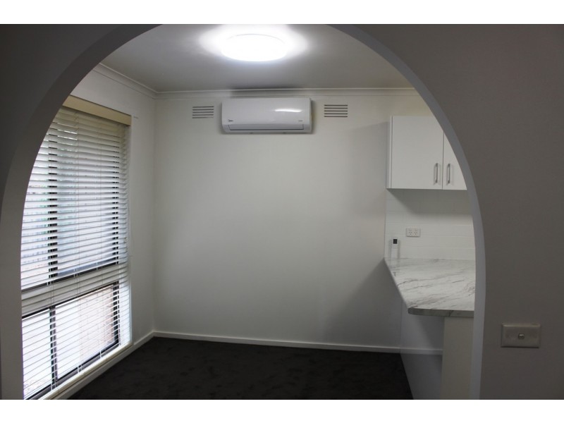 1/9 Roxby Street, Manifold Heights VIC 3218