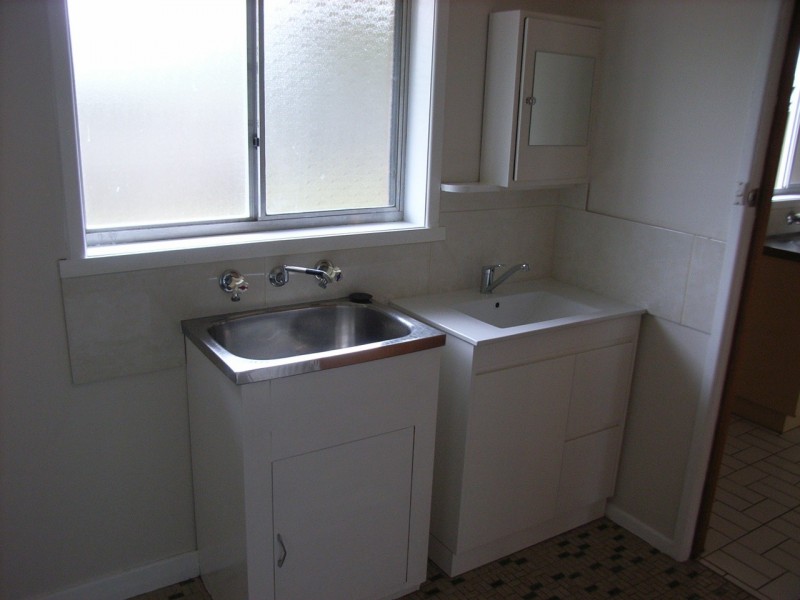 4/22 Lindsay Street, Newcomb VIC 3219