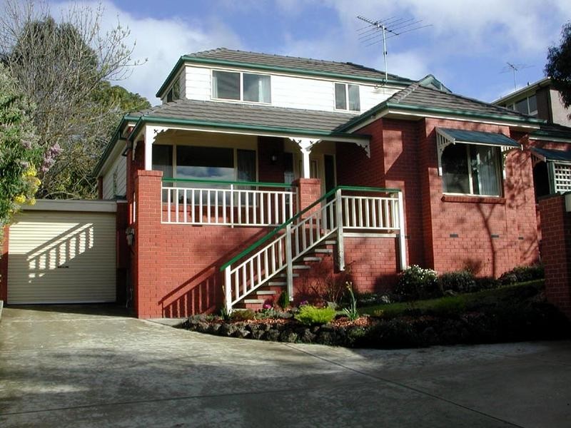 2/50 Barwon Boulevard, Highton VIC 3216