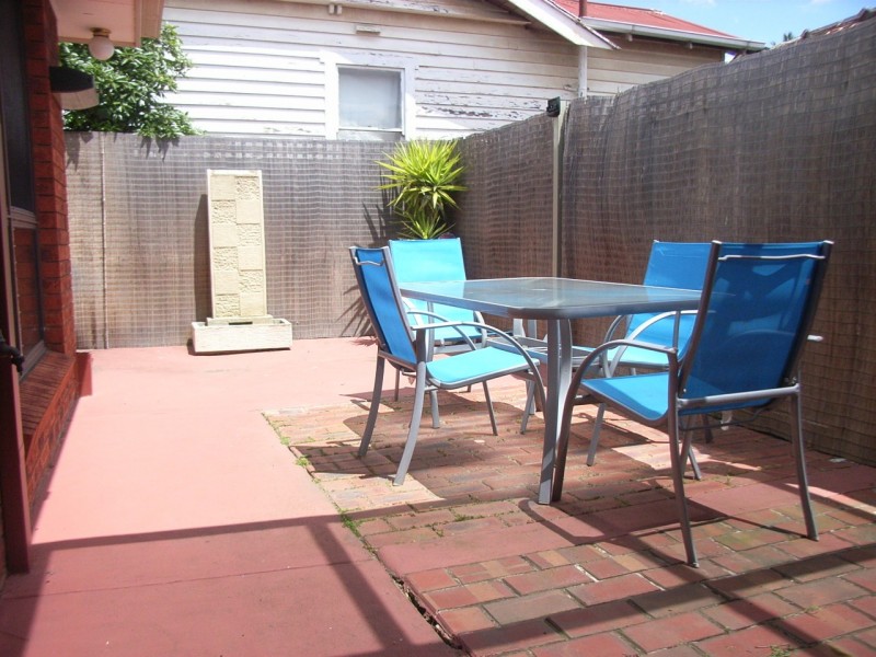 1/9 Thear Street, East Geelong VIC 3219