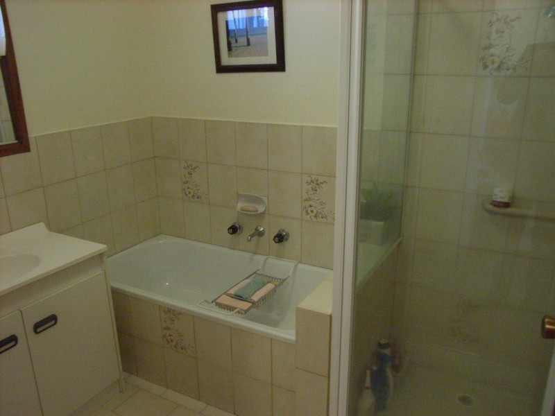 1/9 Thear Street, East Geelong VIC 3219