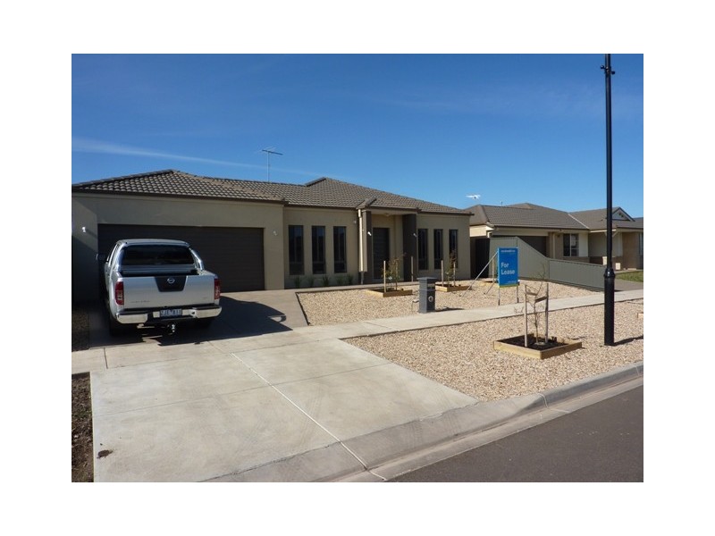 5 Weerana Way, Lara VIC 3212