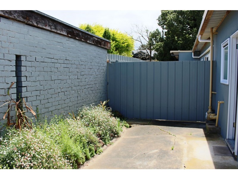 3/13 St Elmo Crescent, Highton VIC 3216