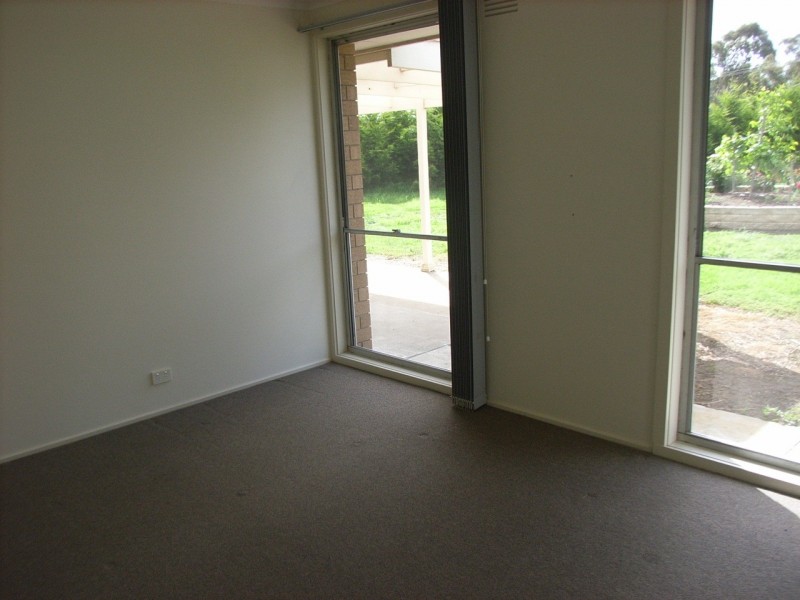 40B Chipperfield Dve, Moolap VIC 3221