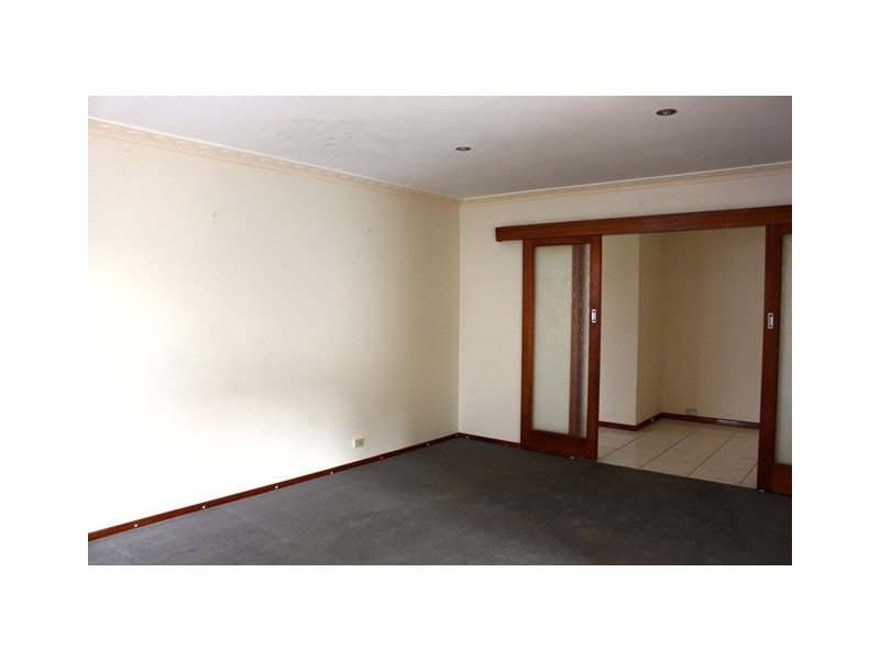 10 Miller Street, Newcomb VIC 3219