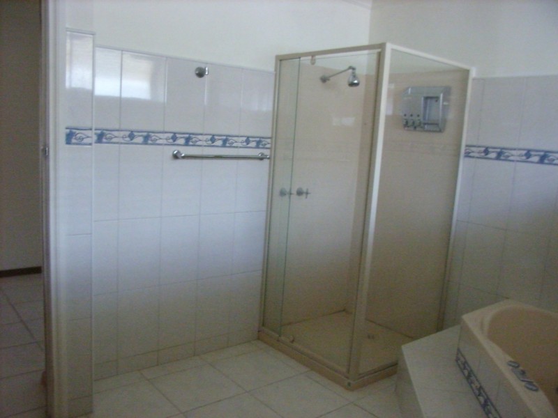 10 Miller Street, Newcomb VIC 3219