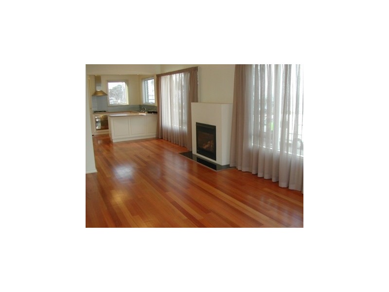 1/17 The Esplanade, Geelong VIC 3220