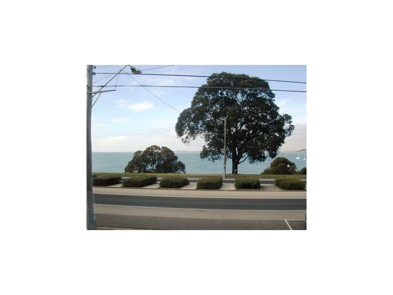 1/17 The Esplanade, Geelong VIC 3220