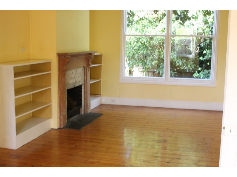 1 Leslie Street, Newtown VIC 3220