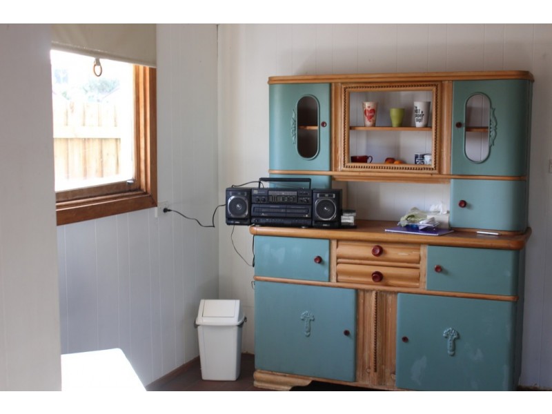 1 Leslie Street, Newtown VIC 3220