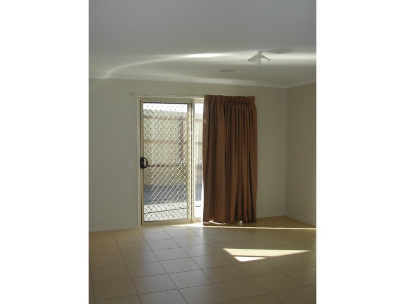 4 Peppertree Rise, Waurn Ponds VIC 3216