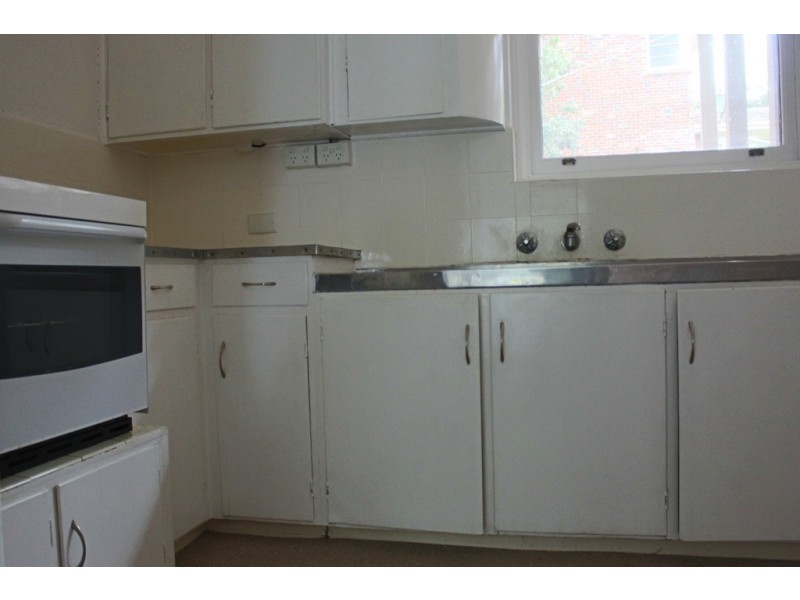 1/70-72 Eastern Beach, Geelong VIC 3220