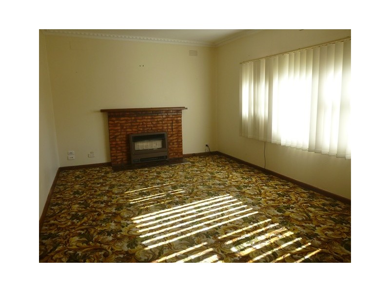 23 Cambra Road, Belmont VIC 3216